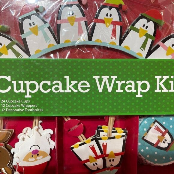 Penguin Cupcake Wrap Kit with Liners, Wraps and Toppers set of 48 NWT - Picture 2 of 5